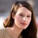 Hairstyles for Oval Face Shape