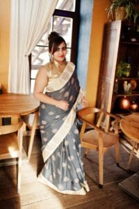 Black Saree With Golden Border