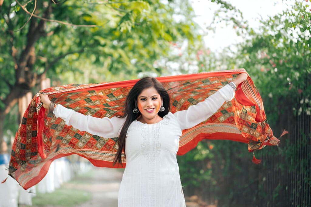 white suit with red dupatta design