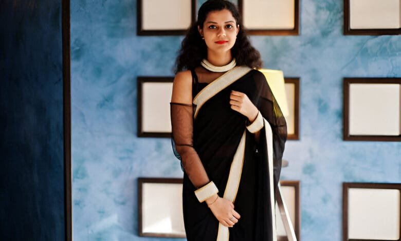 Black Saree With Golden Border
